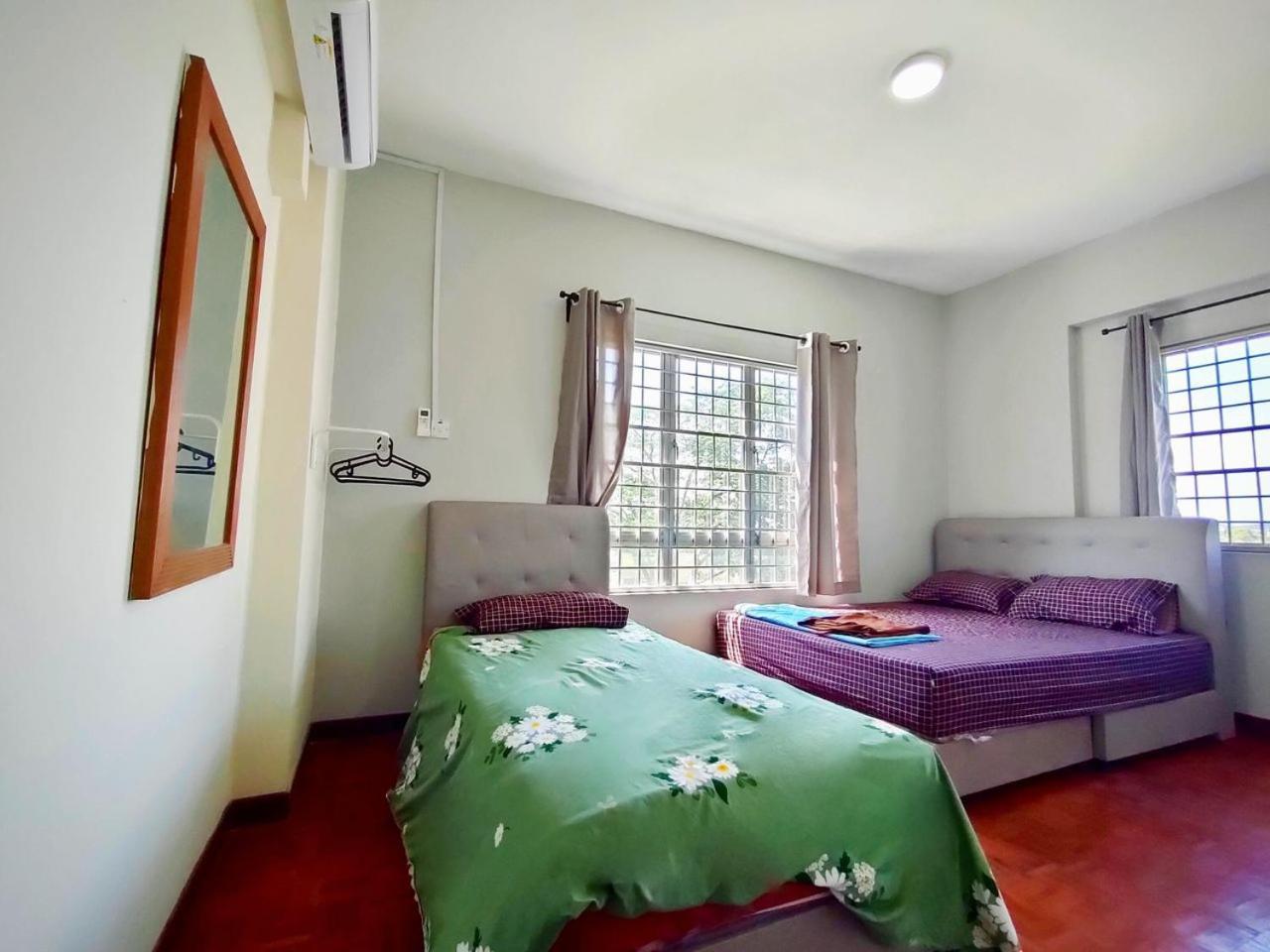 Sunshine Bay By Ng Apartment *